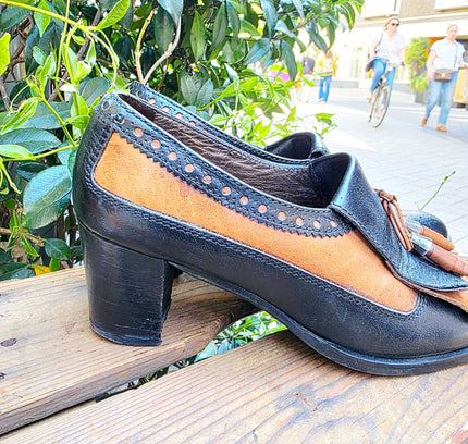 Vintage 70s Francisco Ayllón Two - Tone Kiltie Heels Shoes - Yatva