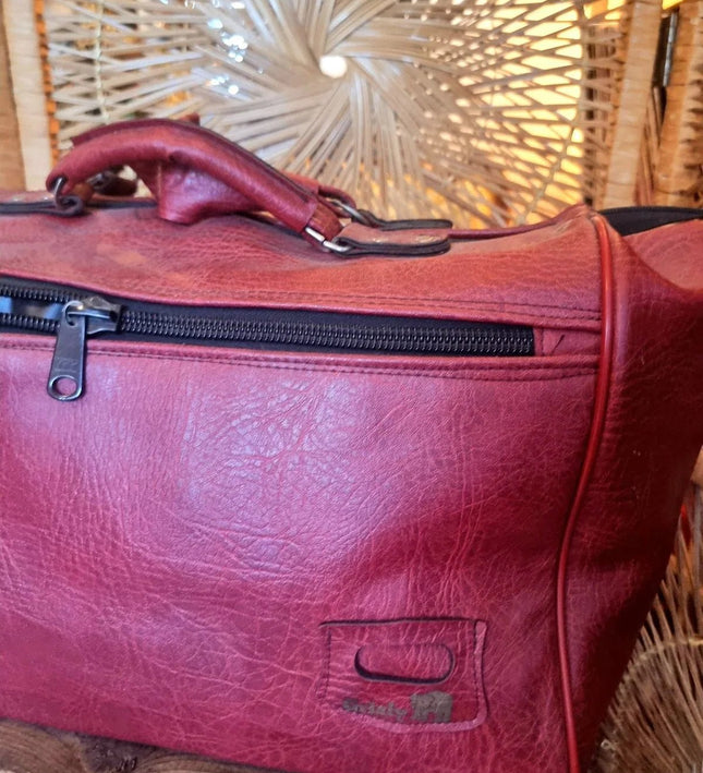 Vintage 70's Grisly Holdall Weekend Bag - Yatva