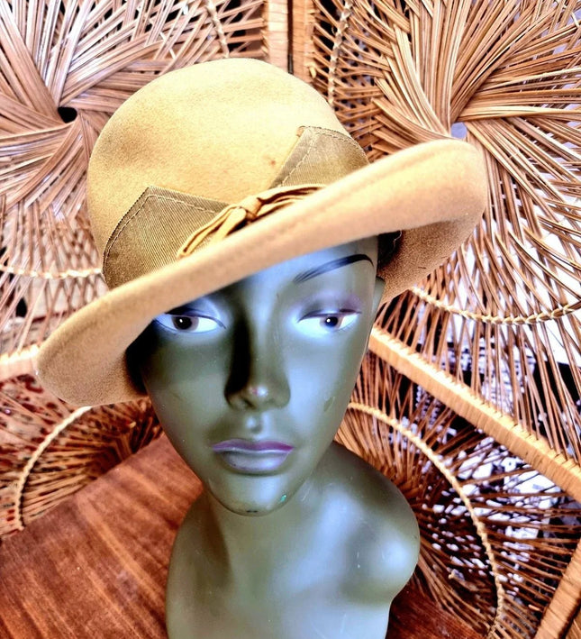 Vintage 70's Hat - Yatva