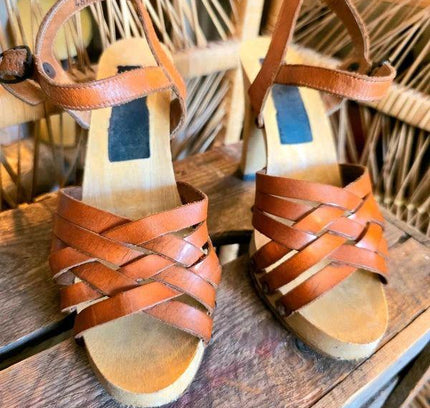 Vintage 70's High Heel Leather Sandals - Yatva