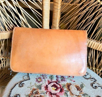 Vintage 70's J.F Suede Clutch - Yatva