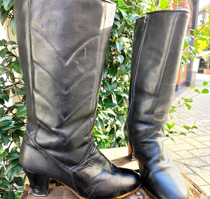 Vintage 70's Leather Boots - Yatva