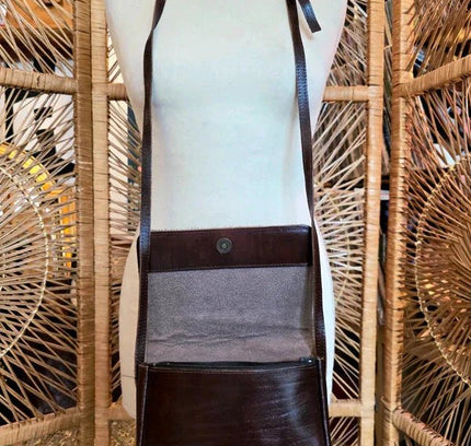 Vintage 70's Leather Crossbody Bag - Yatva