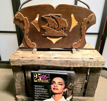 Vintage 70s Magazine Holder - Yatva