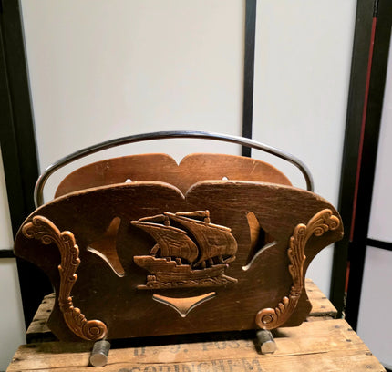 Vintage 70s Magazine Holder - Yatva
