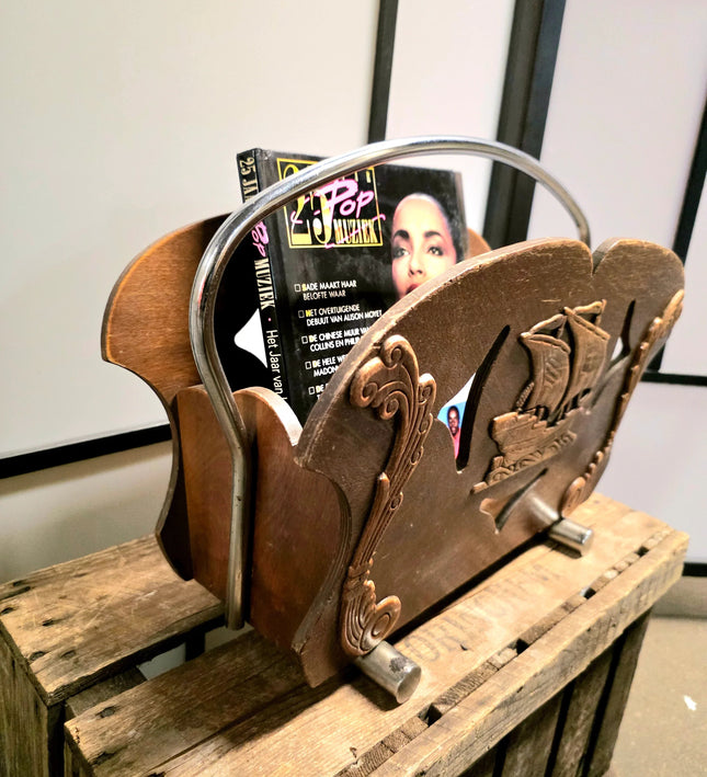 Vintage 70s Magazine Holder - Yatva