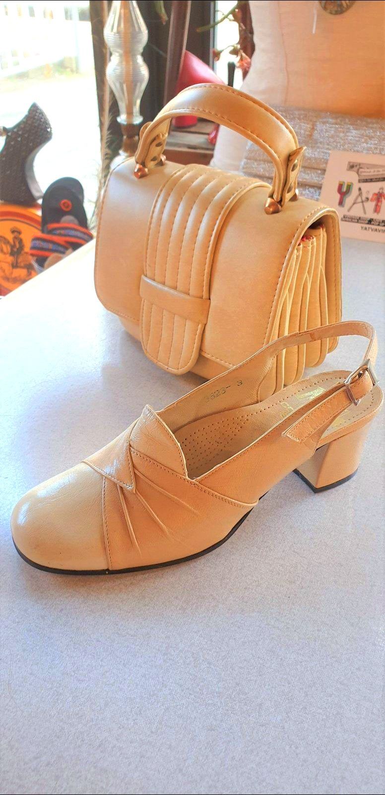 Vintage 70s Mella Slingback Shoes