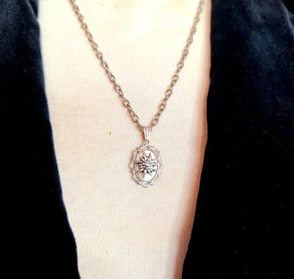 Vintage 70's Necklace - Yatva