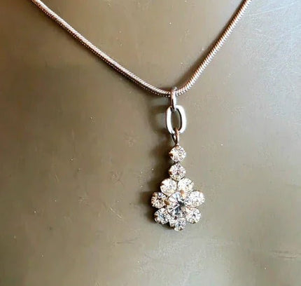 Vintage 70's Pendant Necklace - Yatva