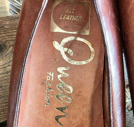 Vintage 70s Queen Fashion Shoes - Yatva