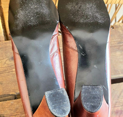 Vintage 70s Queen Fashion Shoes - Yatva