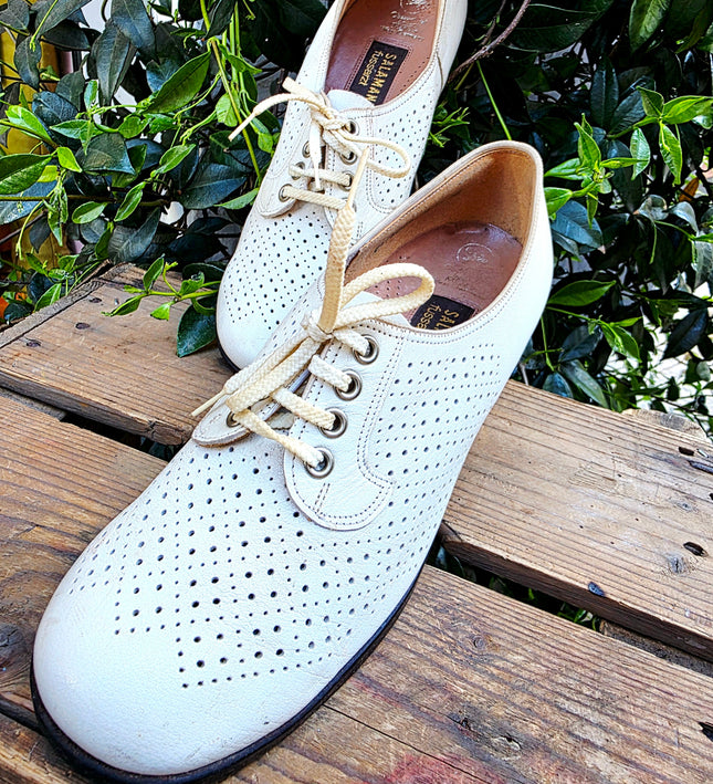 Vintage 70s Salamander Leather Brogue Oxfords Heel Shoes - Yatva