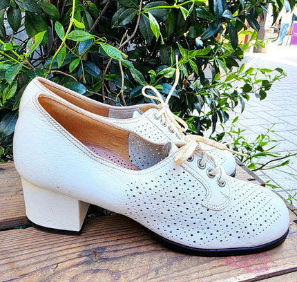 Vintage 70s Salamander Leather Brogue Oxfords Heel Shoes - Yatva