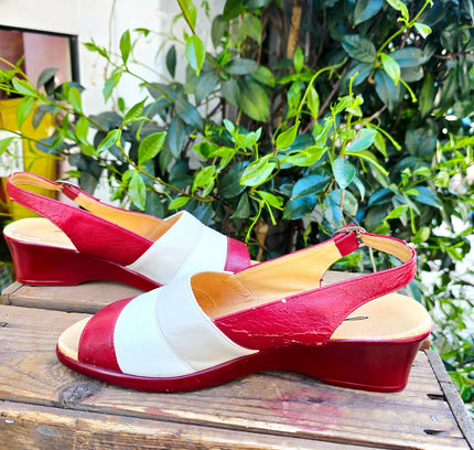 Vintage 70s Sardina Italian Leather Wedge Sandals - Yatva