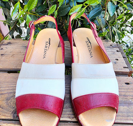 Vintage 70s Sardina Italian Leather Wedge Sandals - Yatva
