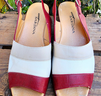 Vintage 70s Sardina Italian Leather Wedge Sandals - Yatva