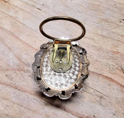 Vintage 70s Scarf Ring Holder - Yatva