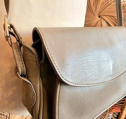 Vintage 70's Shoulder Bag - Yatva