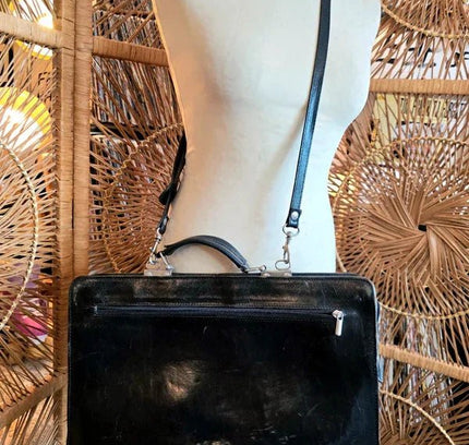 Vintage 70's Shoulder Bag - Yatva