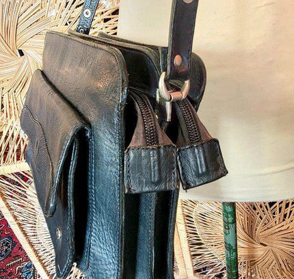 Vintage 70's Shoulder Bag - Yatva