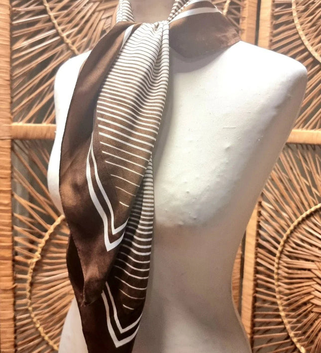 Vintage 70's Square Scarf - Yatva
