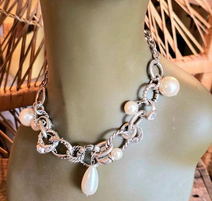 Vintage 70's Statement Necklace - Yatva