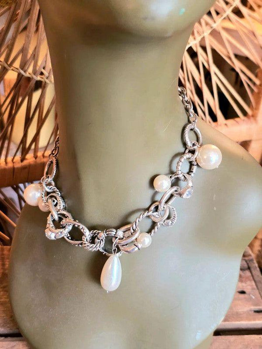 Vintage 70's Statement Necklace - Yatva