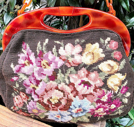Vintage 70's Tapestry Needlework Hand/ Shoulder Bag - Yatva