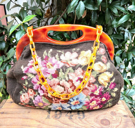 Vintage 70's Tapestry Needlework Hand/ Shoulder Bag - Yatva