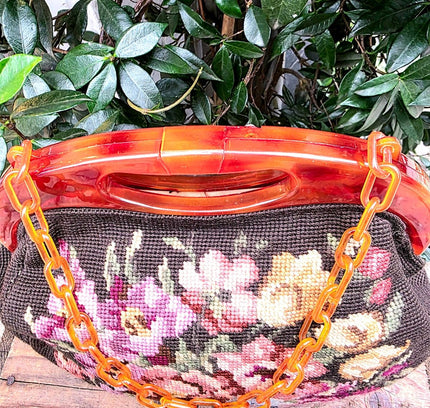 Vintage 70's Tapestry Needlework Hand/ Shoulder Bag - Yatva
