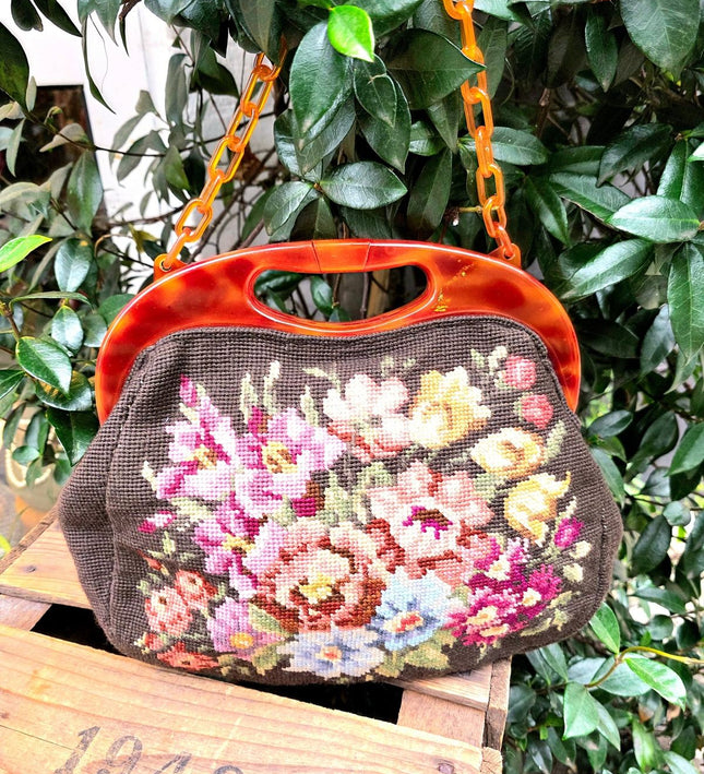 Vintage 70's Tapestry Needlework Hand/ Shoulder Bag - Yatva