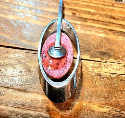 Vintage 70's Thulite Pendant - Yatva