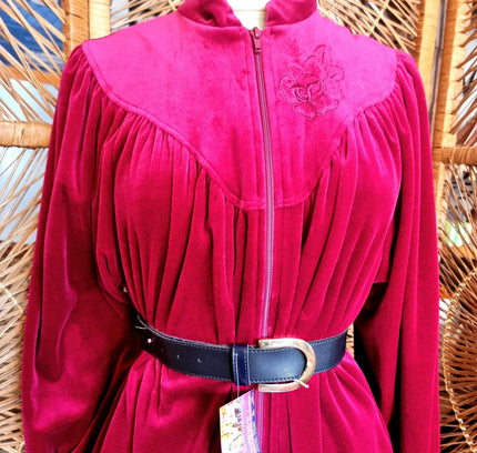Vintage 70's Triumph Towel Robe Dressing Coat - Yatva