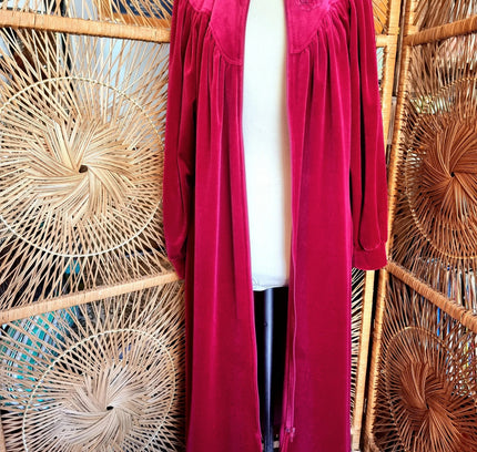 Vintage 70's Triumph Towel Robe Dressing Coat - Yatva