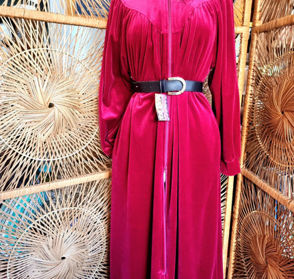 Vintage 70's Triumph Towel Robe Dressing Coat - Yatva