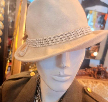 Vintage 70's Unisex Beige Feather Hat - Yatva