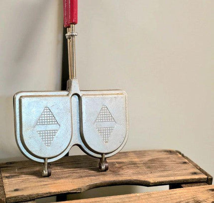 Vintage 70s Waffle Pan Maker Double Toaster Aluminium - Yatva