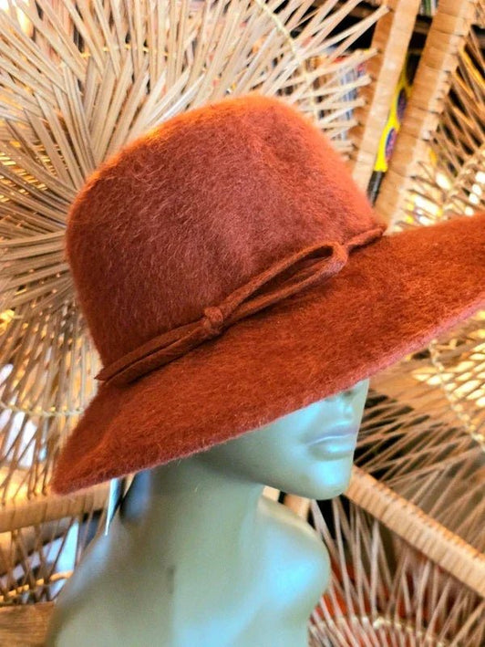 Vintage 70's Wide Brim Fedora Hat - Yatva