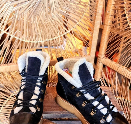 Vintage 80's / 90's Ankle Boots - Yatva
