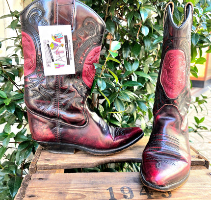 Vintage 80's / 90's Best of West Leather Cowboy Boots - Yatva