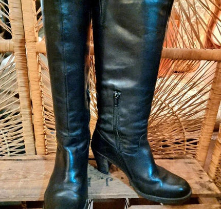 Vintage 80s /90s Bugatti Boots - Yatva