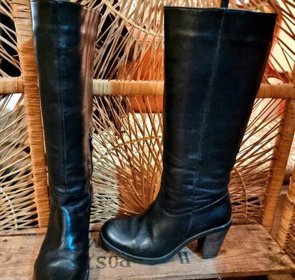 Vintage 80s /90s Bugatti Boots - Yatva