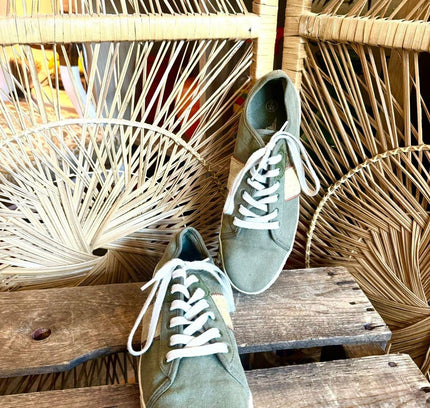 Vintage 80s / 90s Gola Sneakers Trainers - Yatva