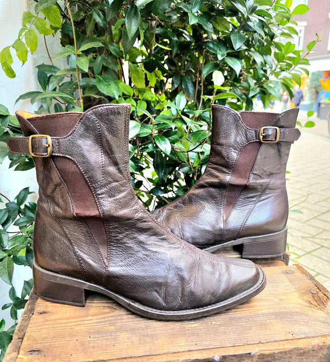 Vintage 80's / 90's Helioform Comfort Ankle Boots - Yatva