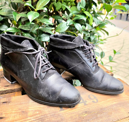 Vintage 80's / 90's Leather Ankle Boots - Yatva