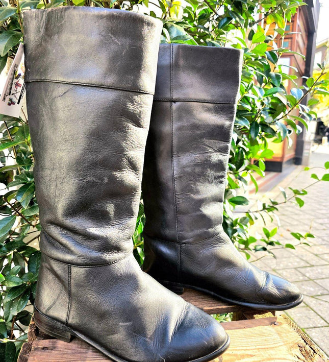 Vintage 80's / 90's Leather Pull on Boots - Yatva