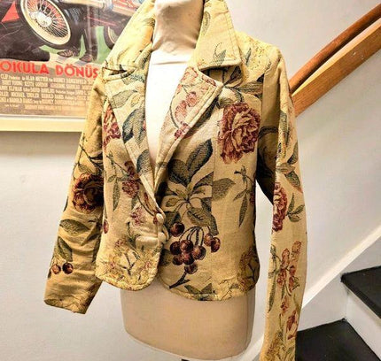 Vintage 80's / 90's Maggie Carol Tapestry Jacket - Yatva
