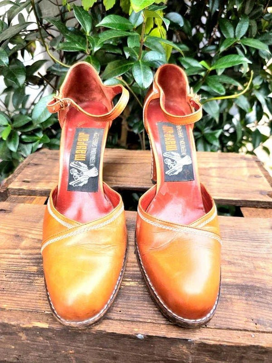 Vintage 80's / 90's Mayfair Shoes - Yatva