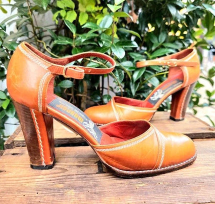 Vintage 80's / 90's Mayfair Shoes - Yatva