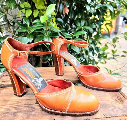 Vintage 80's / 90's Mayfair Shoes - Yatva
